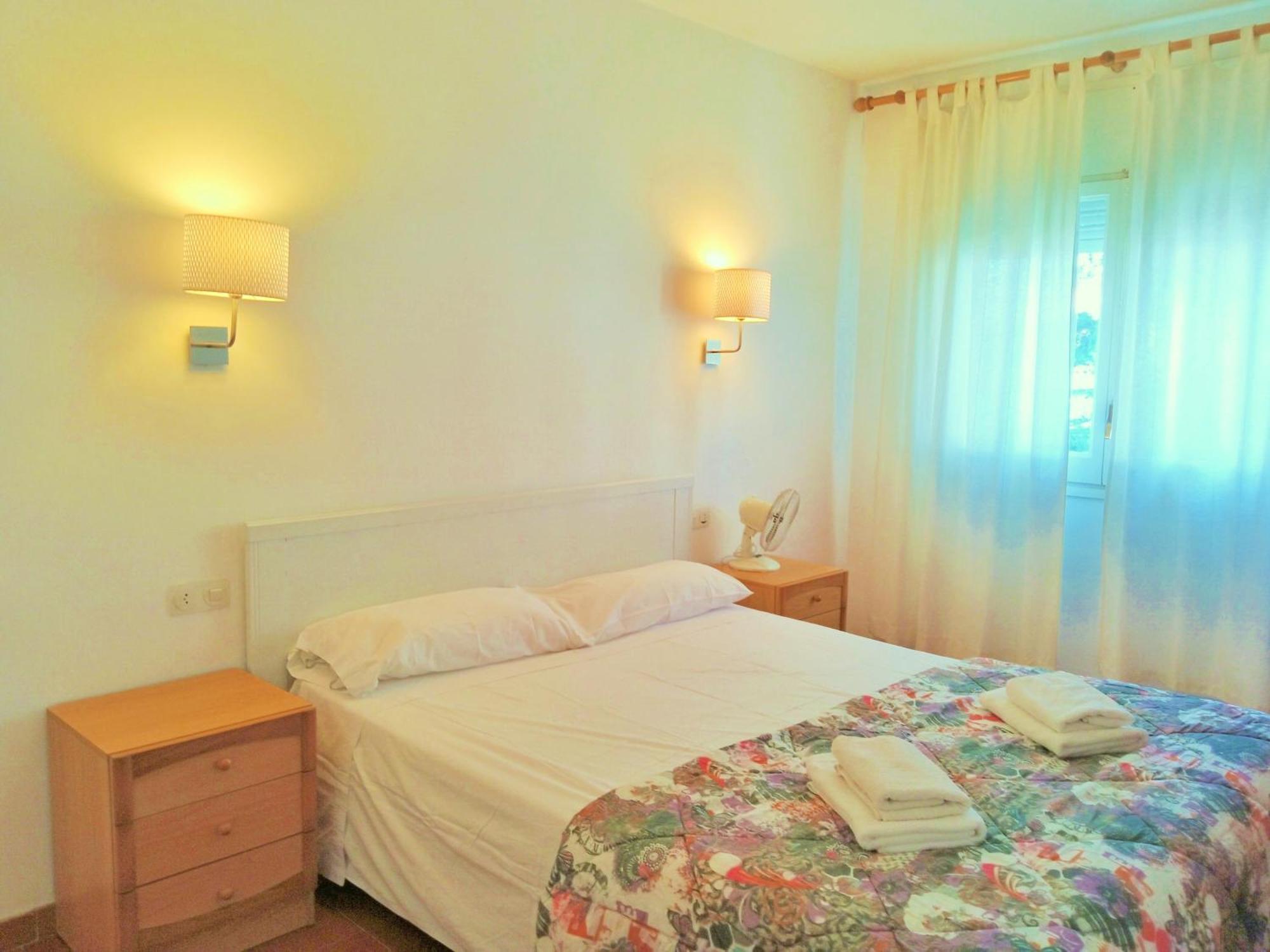 Apartamento Alessia Garden โยเรตเดมาร์ ภายนอก รูปภาพ