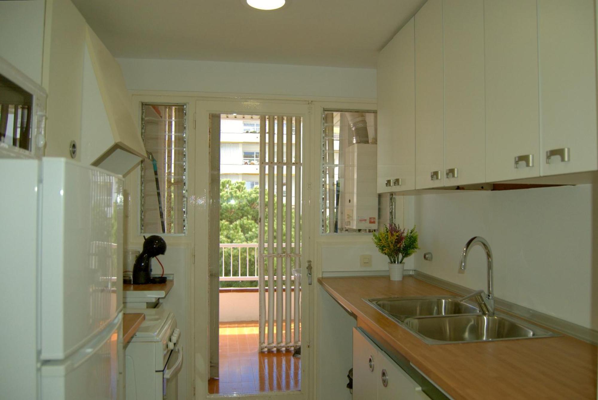 Apartamento Alessia Garden โยเรตเดมาร์ ภายนอก รูปภาพ